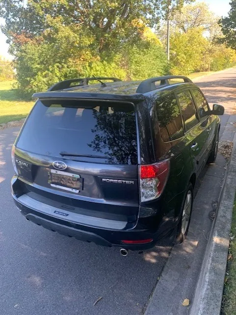 Subaru Forester 2009 photo 2