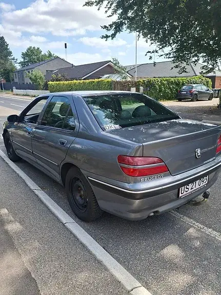 Peugeot 406 2001 photo 4