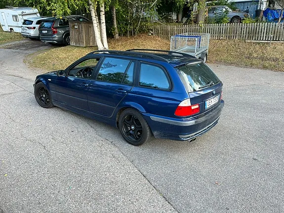 BMW 320I 2003 photo 3