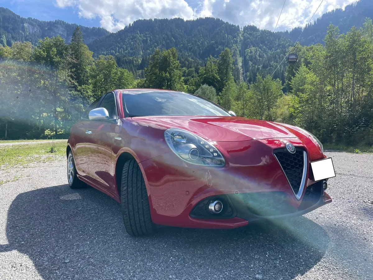 Alfa Romeo Giulietta 2018 photo 3