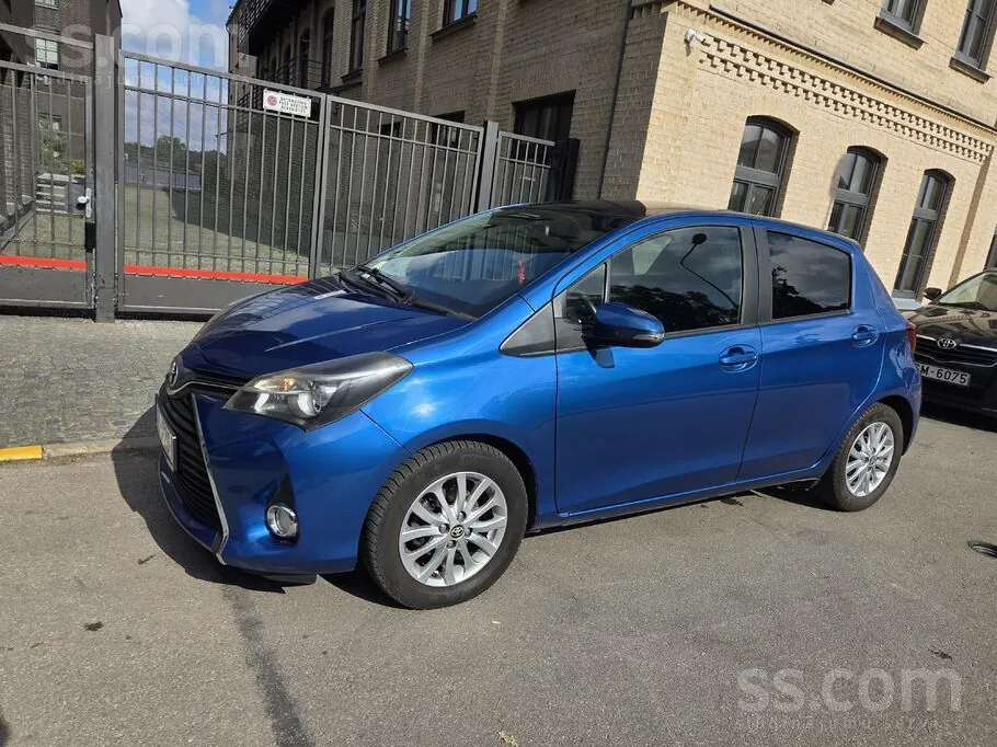 Toyota Yaris 2015 photo 3