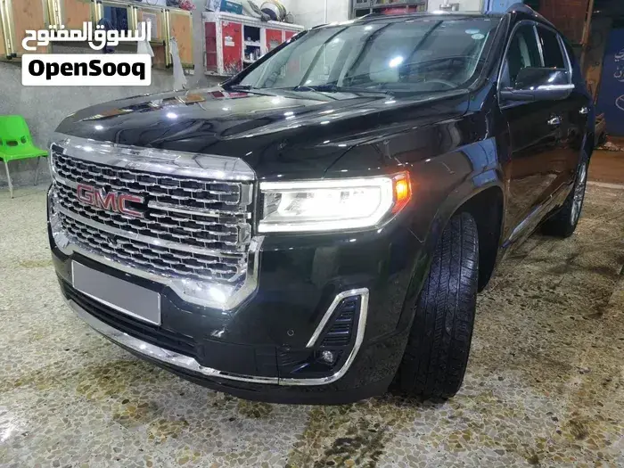 GMC Acadia 2023 photo 2