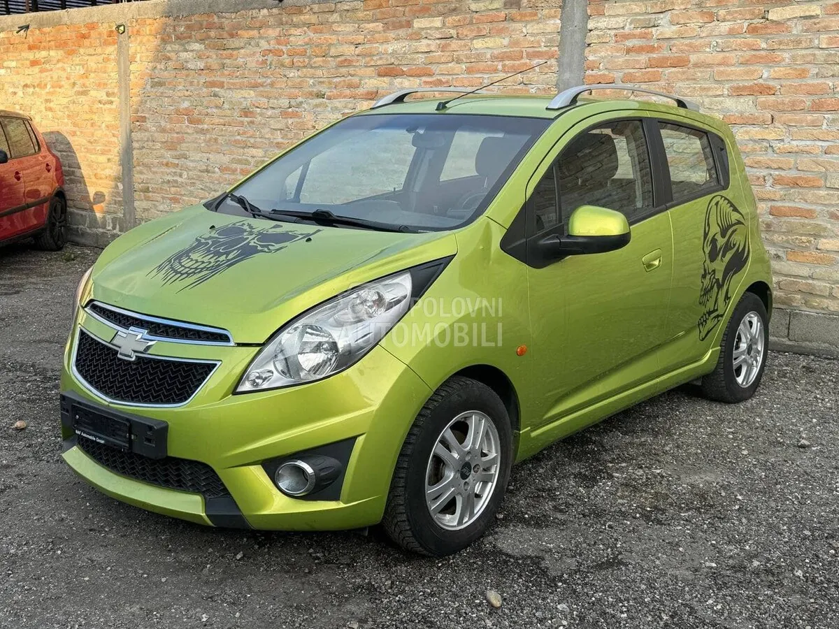 Chevrolet Spark 2010 photo 2