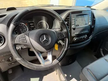 Mercedes-Benz Vito 2022 photo 2