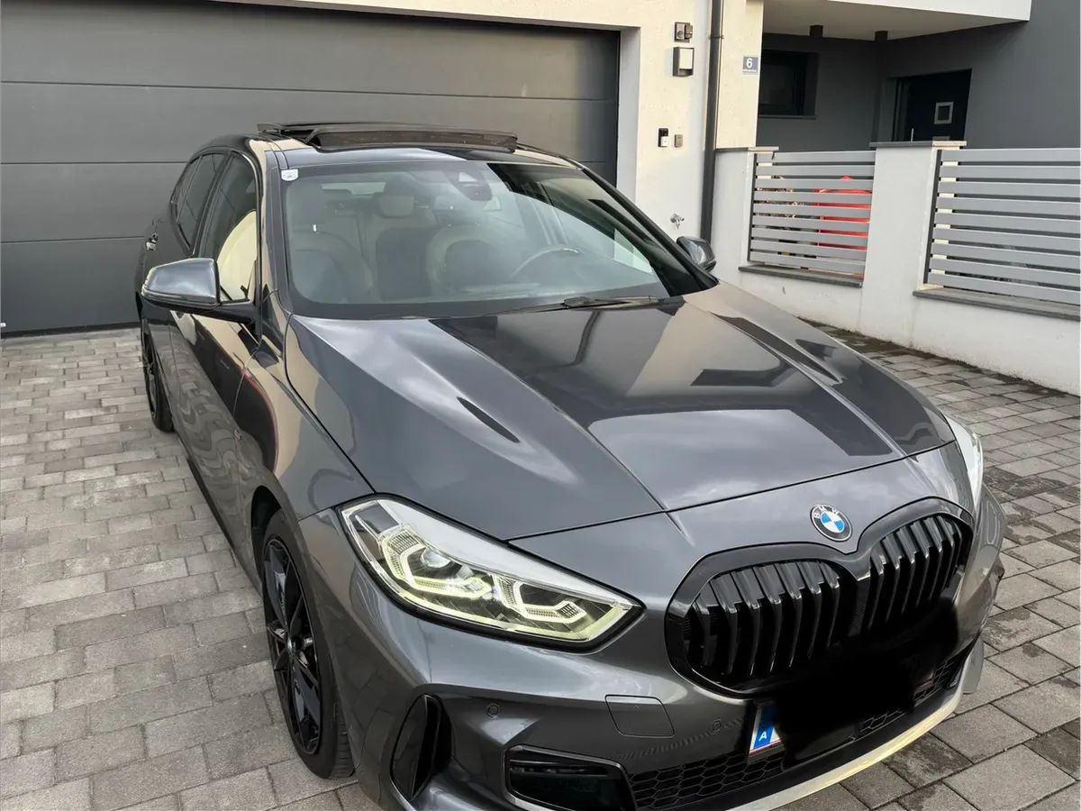 BMW 1 Series 2020 photo 2