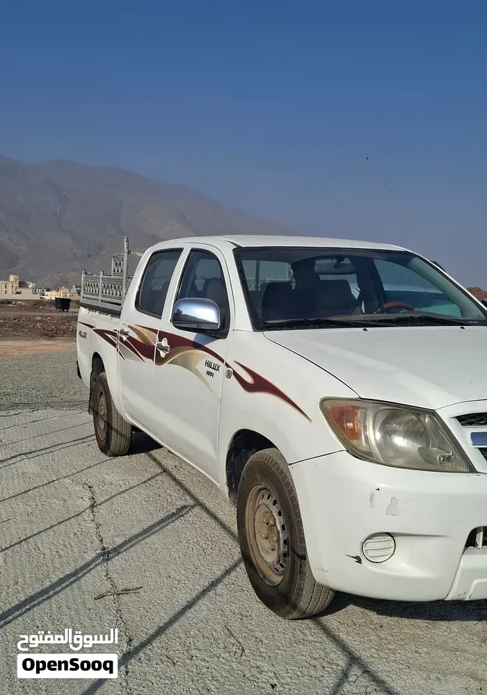 Toyota Hilux 2008 photo 2