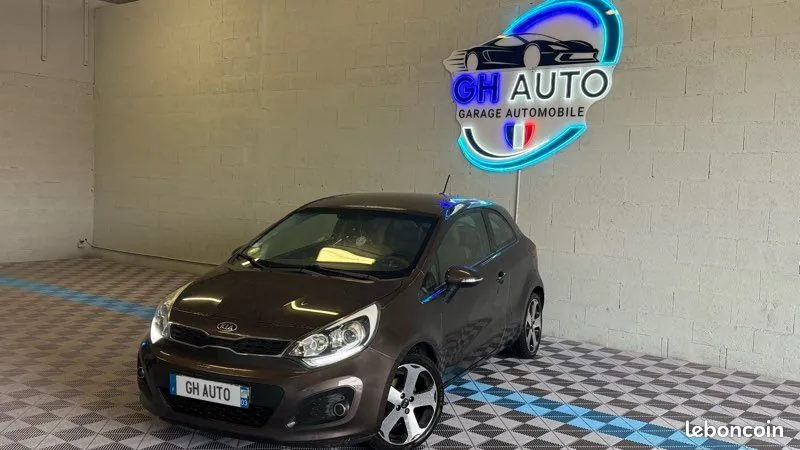 Kia Rio 2012 photo 3