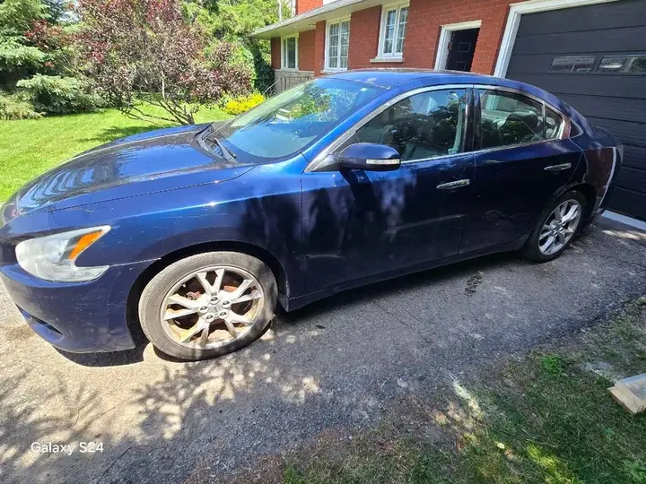 Nissan Maxima 2013 photo 2