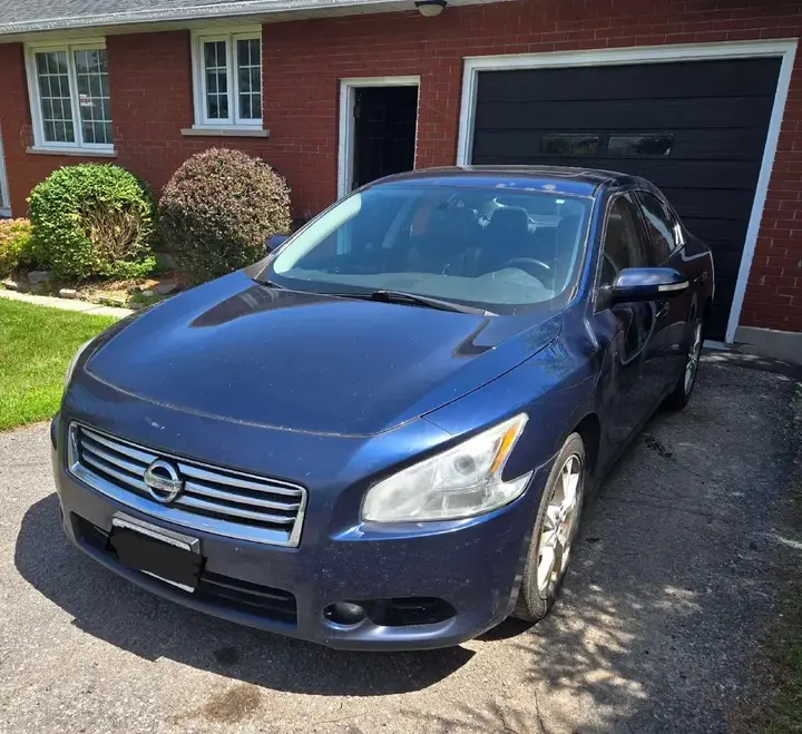 Nissan Maxima