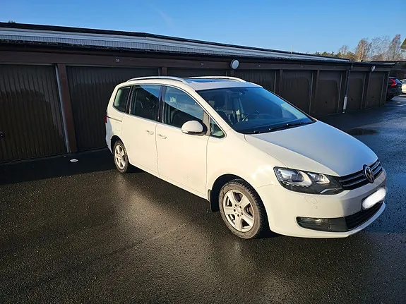Volkswagen Sharan 2015 photo 2