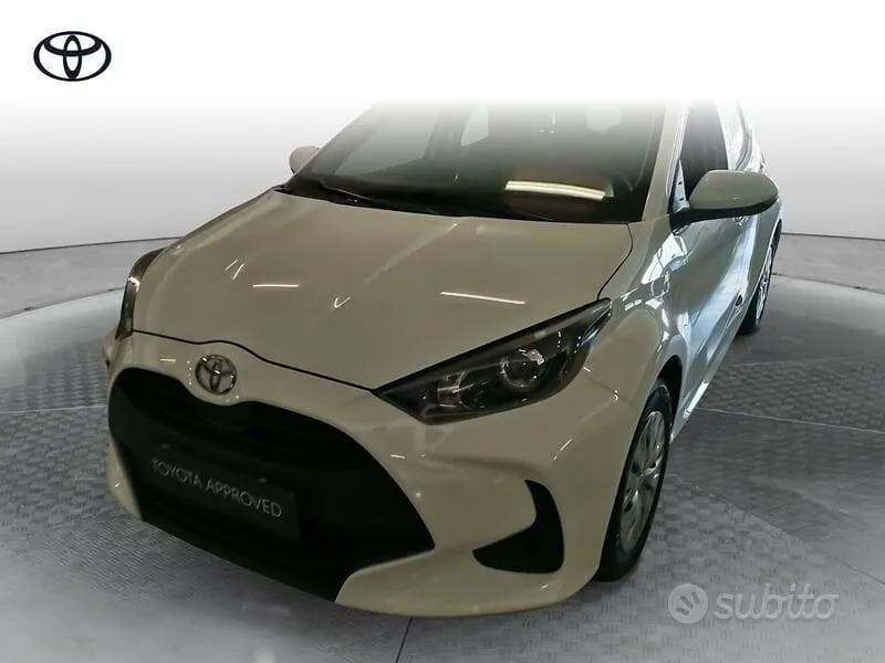 Toyota Yaris Hybrid