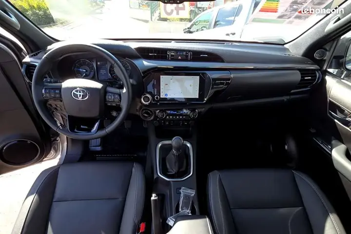Toyota Hilux 2026 photo 3