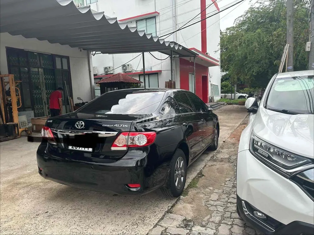 Toyota Corolla Altis 2013 photo 2