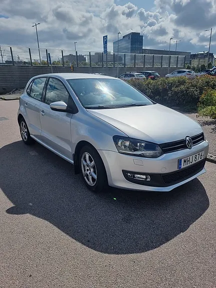 Volkswagen Polo 2012 photo 3