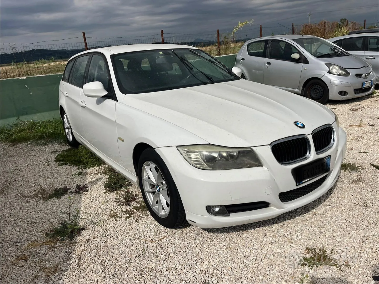 BMW 320D 2012 photo 2