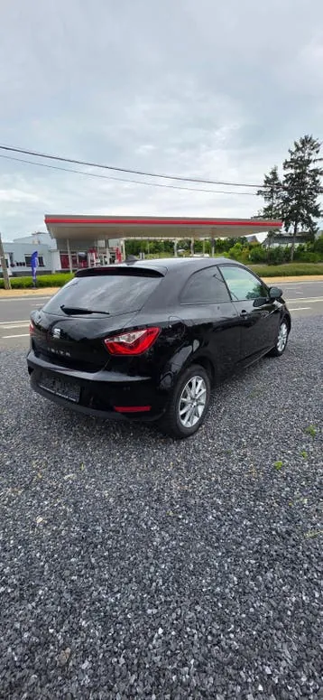 Seat Ibiza 2017 photo 2