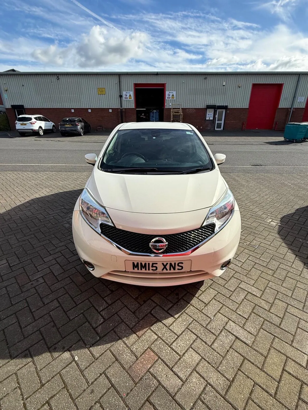 Nissan Note 2015 photo 3