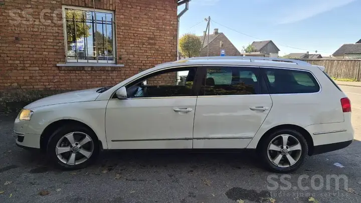 Volkswagen Passat B6 2009 photo 4