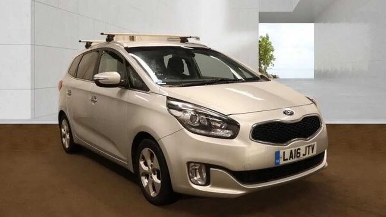 Kia Carens