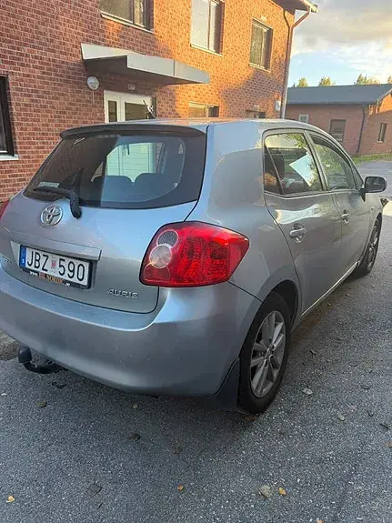 Toyota Auris 2008 photo 3