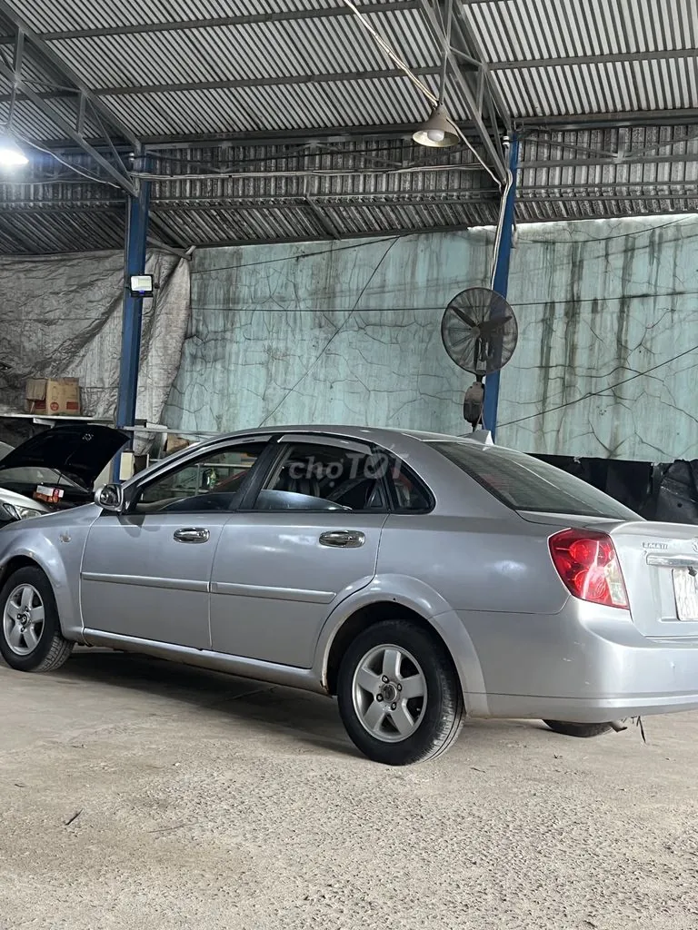 Chevrolet Lacetti 2009 photo 4