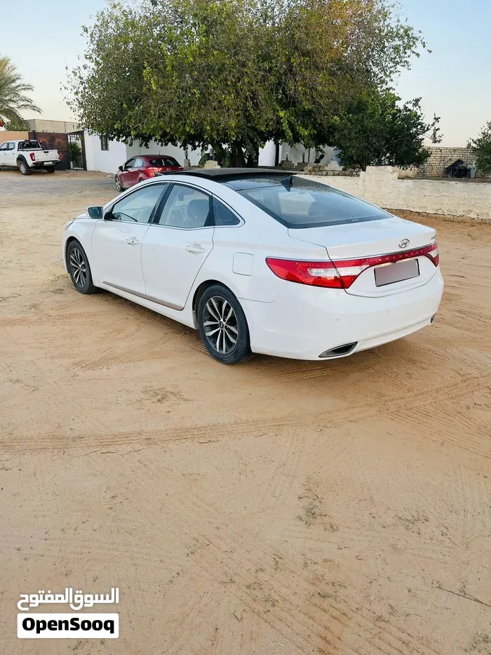 Hyundai Grandeur 2013 photo 4