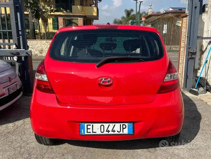 Hyundai I20 2011 photo 4