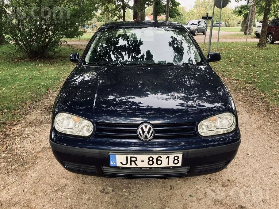 Volkswagen Golf 4 2000 photo 3