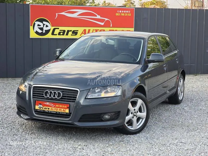 Audi A3 2010 photo 2