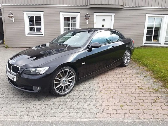 BMW 320I 2008 photo 4