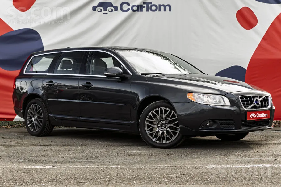 Volvo V70 2011 photo 3