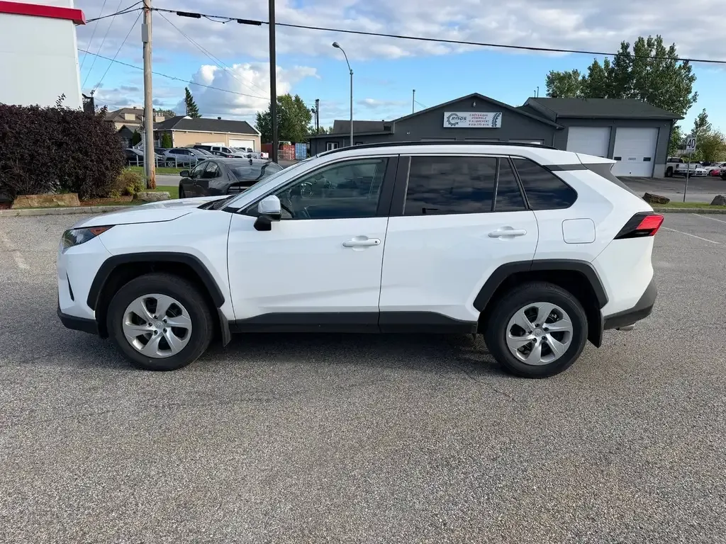Toyota Rav4 2021 photo 4