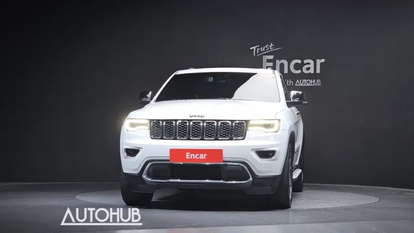 Jeep Grand Cherokee 2019 photo 3