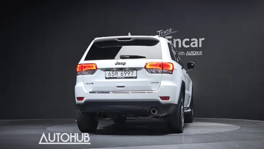 Jeep Grand Cherokee 2019 photo 4