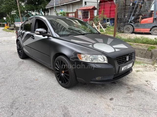 Volvo S40