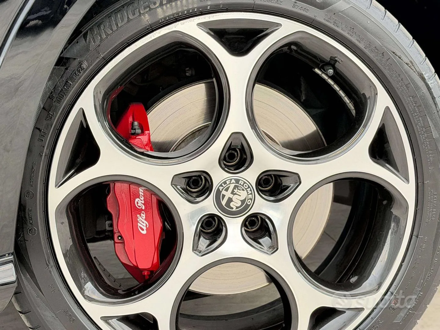 Alfa Romeo Tonale 2024 photo 4