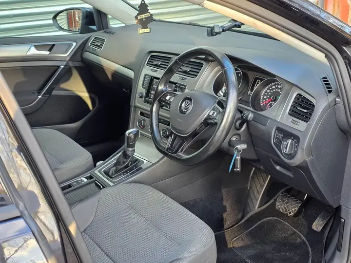 Volkswagen Golf 2014 photo 3