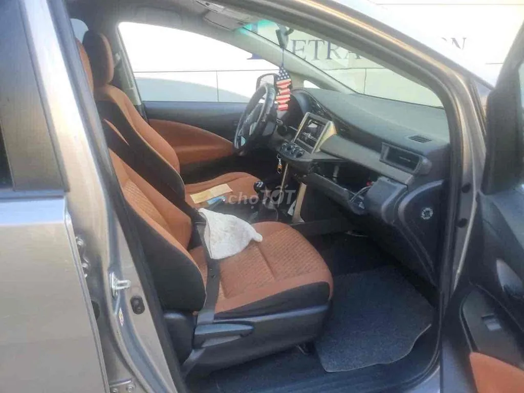 Toyota Innova 2019 photo 3