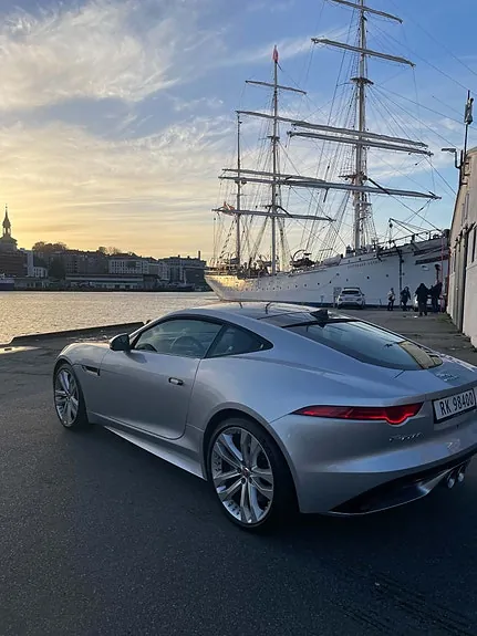 Jaguar F-Type 2015 photo 5