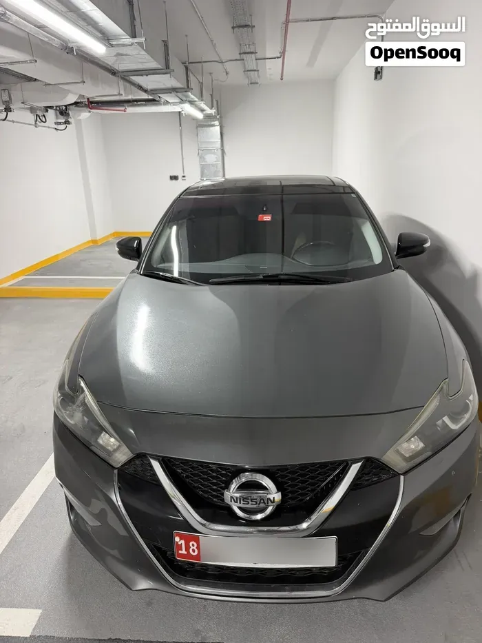 Nissan Maxima