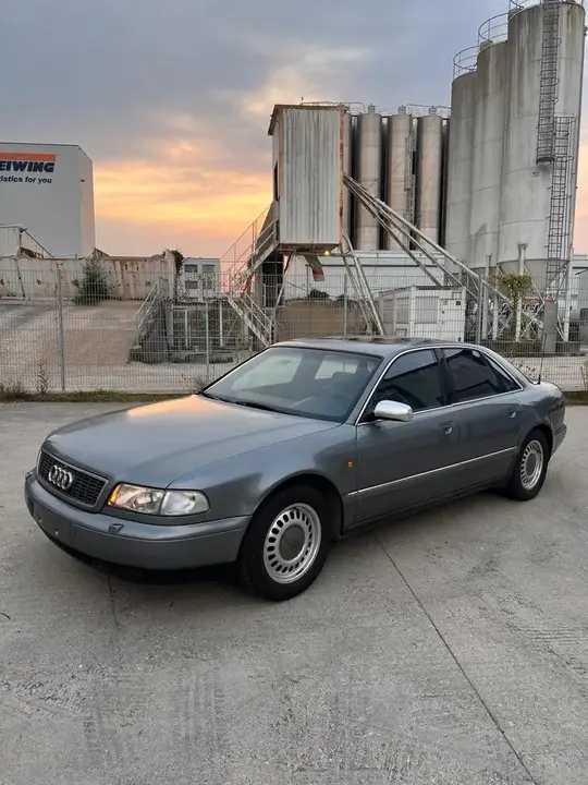Audi S8
