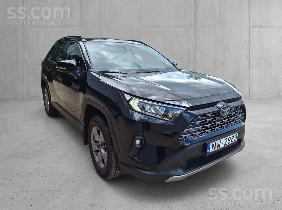 Toyota Rav4 2024 photo 2