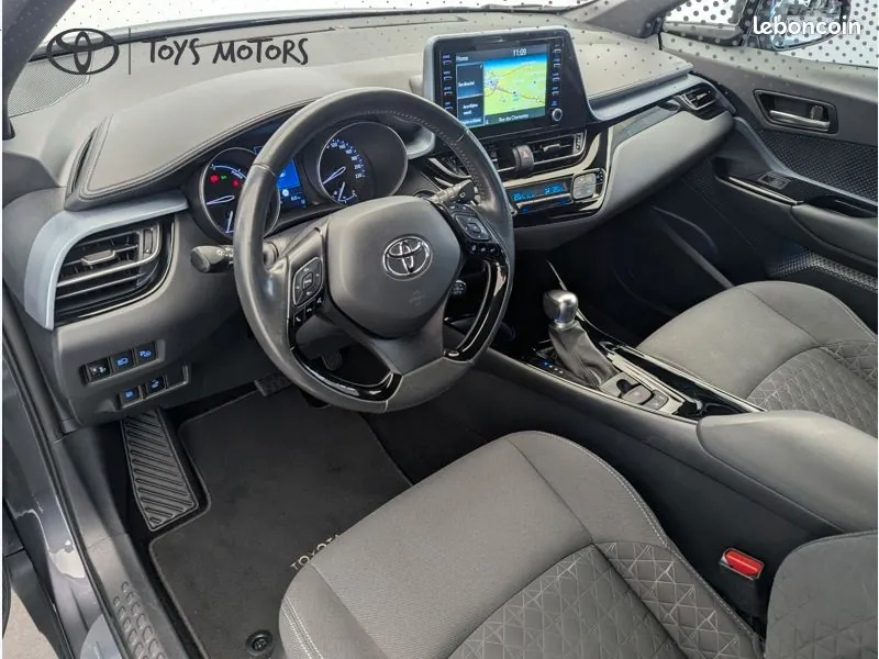 Toyota C-Hr 2021 photo 3