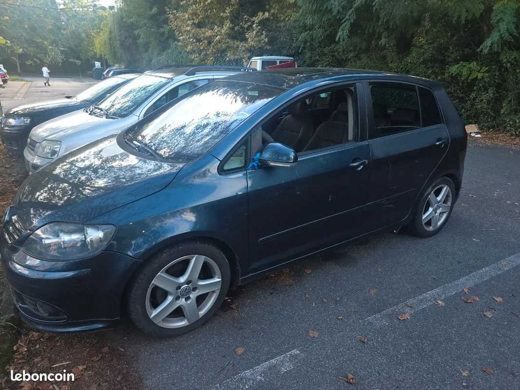 Volkswagen Golf 2008 photo 2