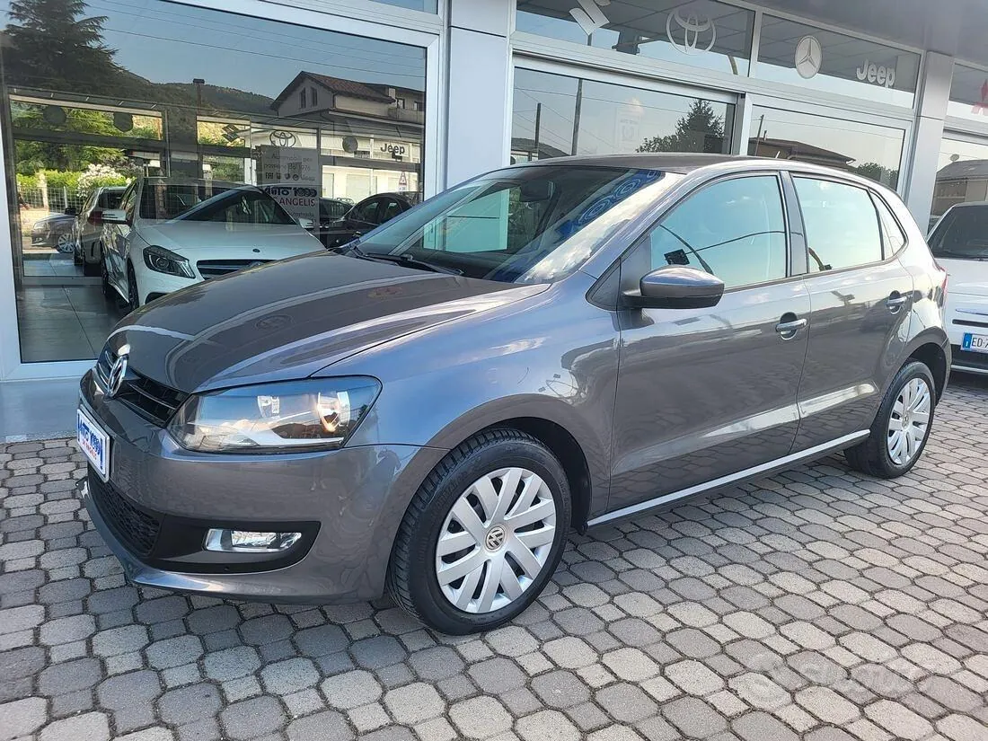 Volkswagen Polo 2013 photo 2