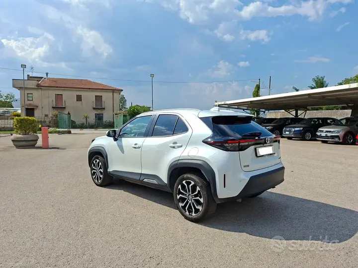 Toyota Yaris Cross 2022 photo 3