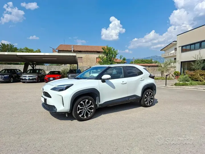 Toyota Yaris Cross 2022 photo 2