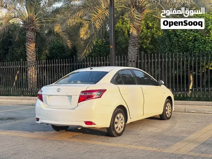 Toyota Yaris 2016 photo 3