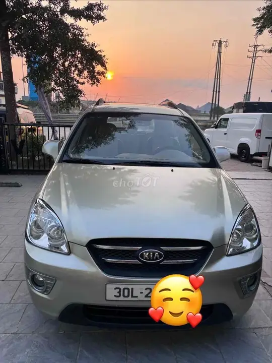 Kia Carens