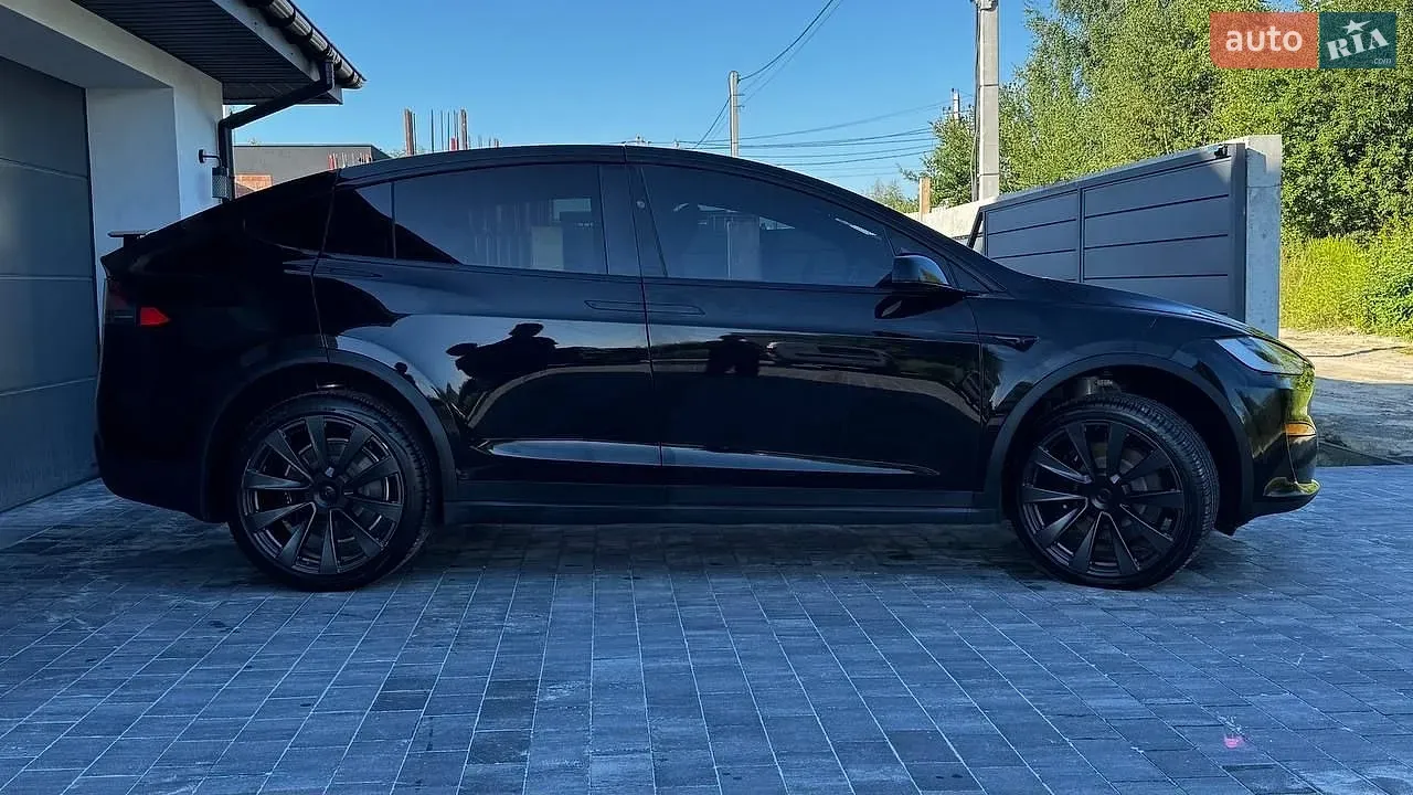 Tesla Model X